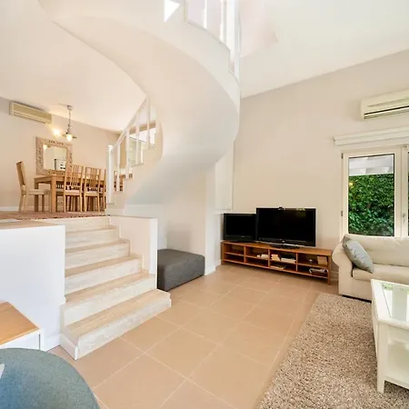 Sea View & Private Pool-peony Vila *