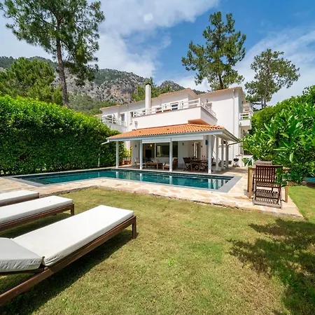 Sea View & Private Pool-peony * Göcek