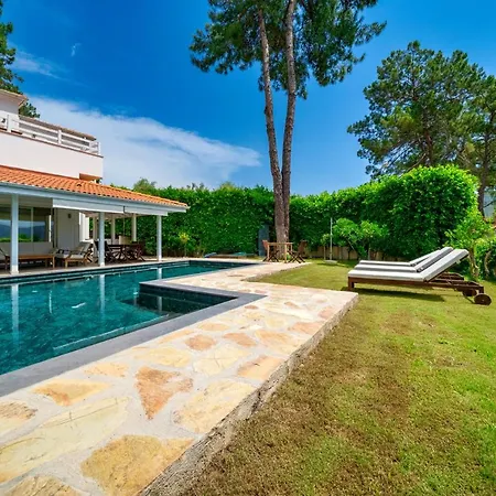 Vila Sea View & Private Pool-peony *
